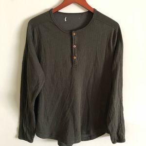 Five Four “Dexter” Longsleeve henley olive green L
